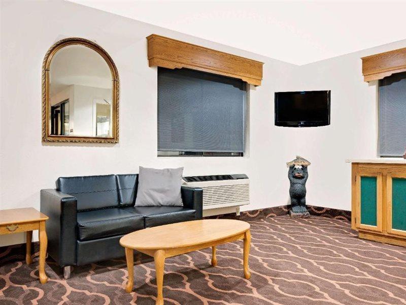 Super 8 By Wyndham Ashland Hotell Eksteriør bilde