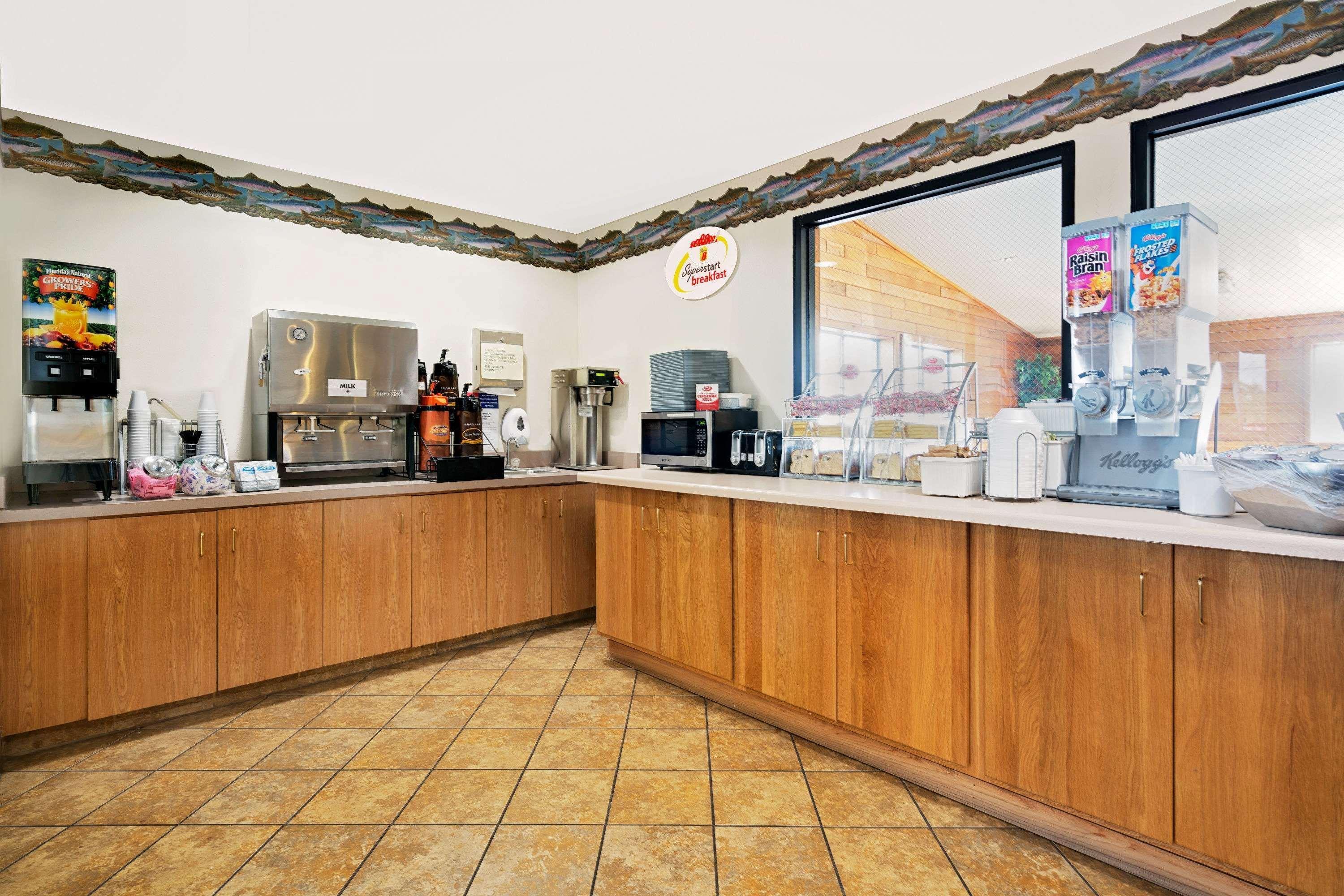 Super 8 By Wyndham Ashland Hotell Eksteriør bilde