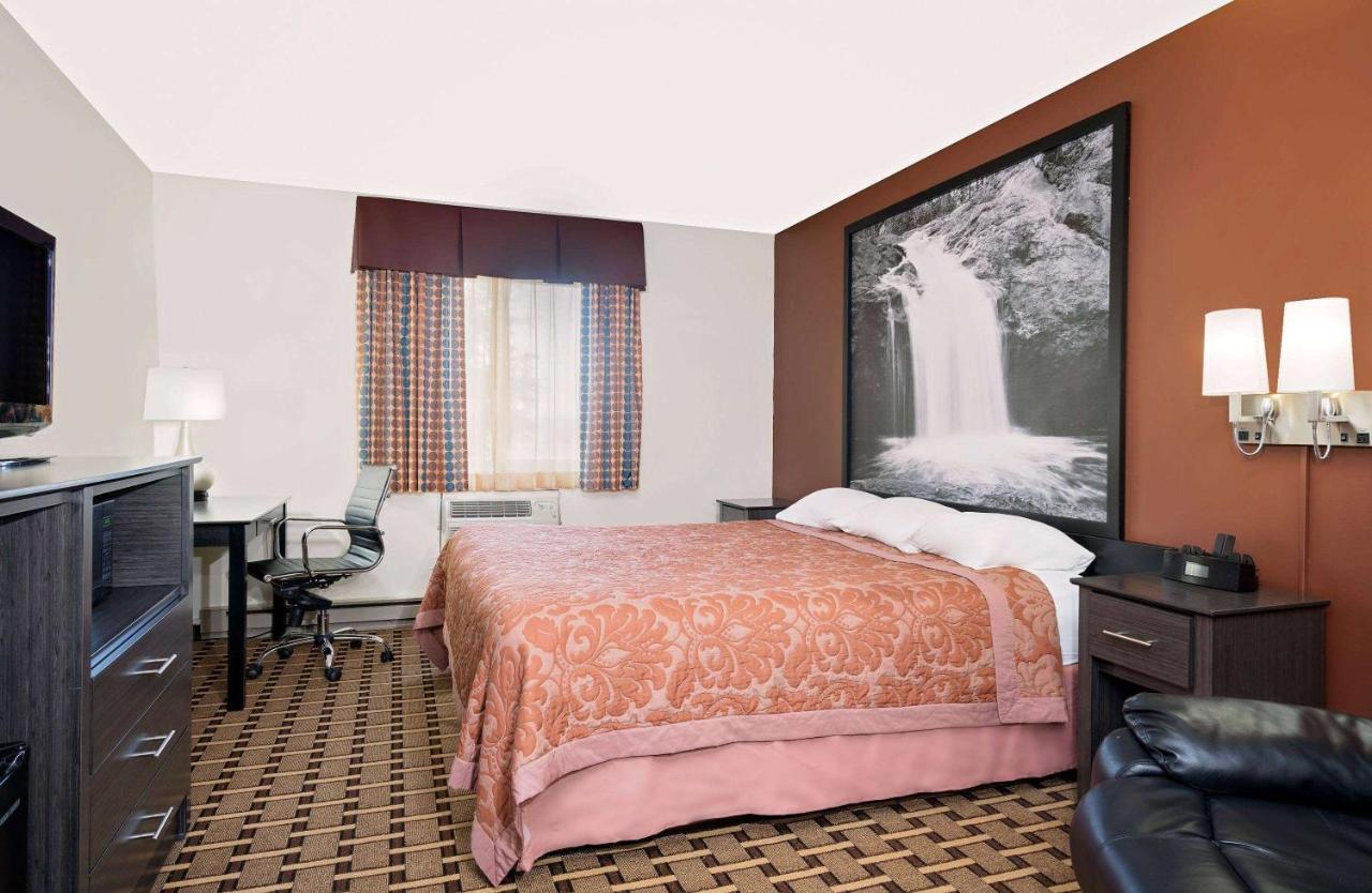 Super 8 By Wyndham Ashland Hotell Eksteriør bilde